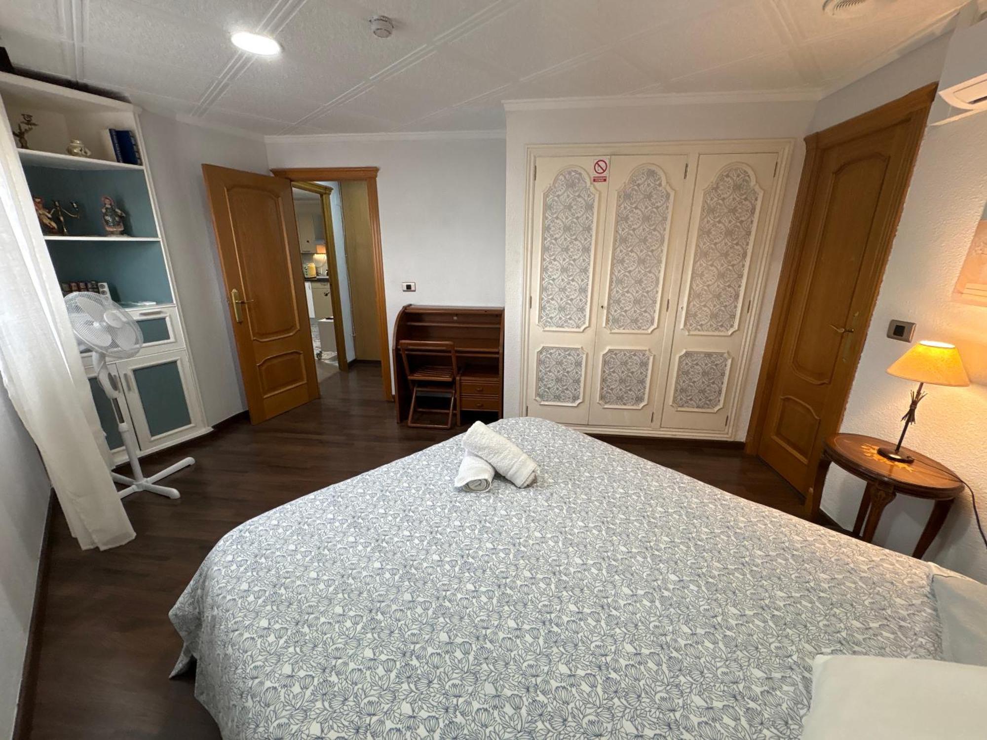 Apartamentos Centro Ciudad 2 Habitaciones Elda Ngoại thất bức ảnh